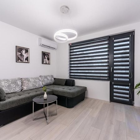 Апартамент За Гости Дрийм Velingrad Eksteriør billede